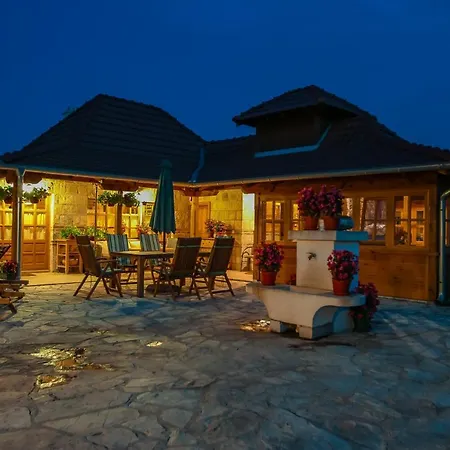 Seosko Turisticko Domacinstvo Radivojevic *