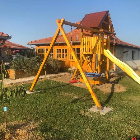 Seosko Turisticko Domacinstvo Radivojevic Villa